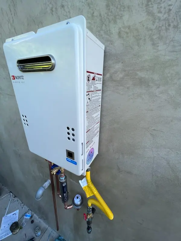 Tankless water heater installation for Donnays Oak Park homes